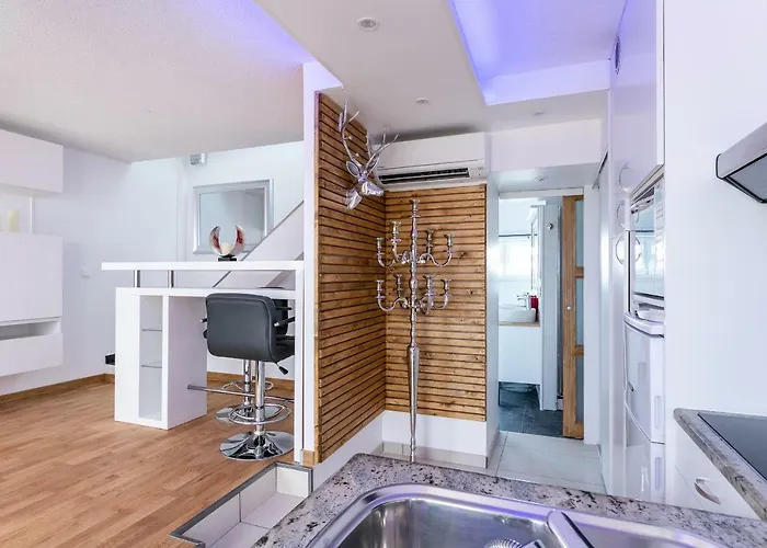 Apartment Luxury Penthouse In Naturiste; Fkk, Nudist Village *