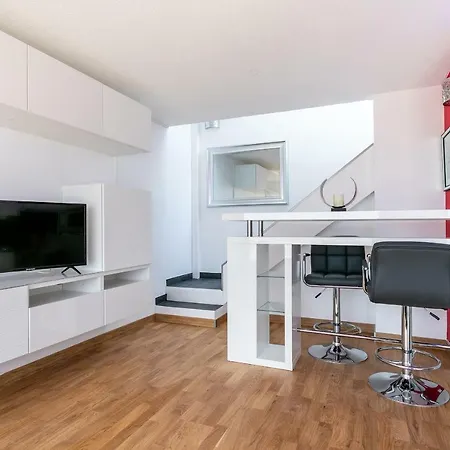 Luxury Penthouse In Naturiste; Fkk, Nudist Village شقة *